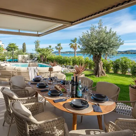 Piano - Adriatic Luxury *